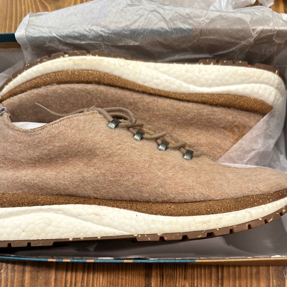 OTBT Woman’s Wool Alpaca sneakers